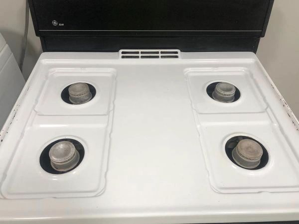 Gas stovetop cleaned
